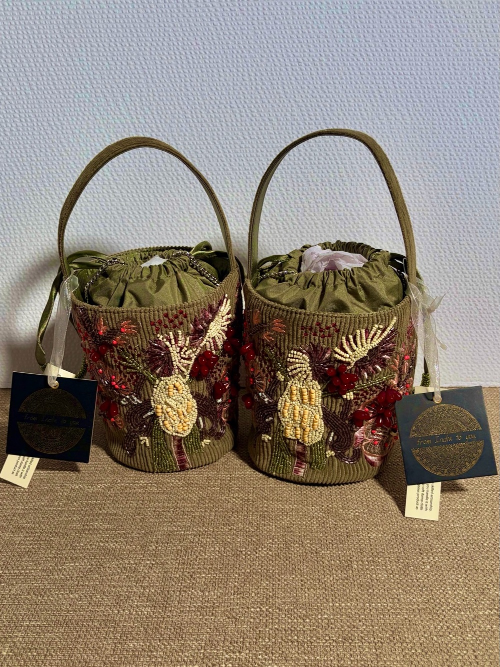 x2 VIRAL BEADED BAG - ABSTRACT PALM TREE 2026 BUCKET BAG *MATCHING SET!!!